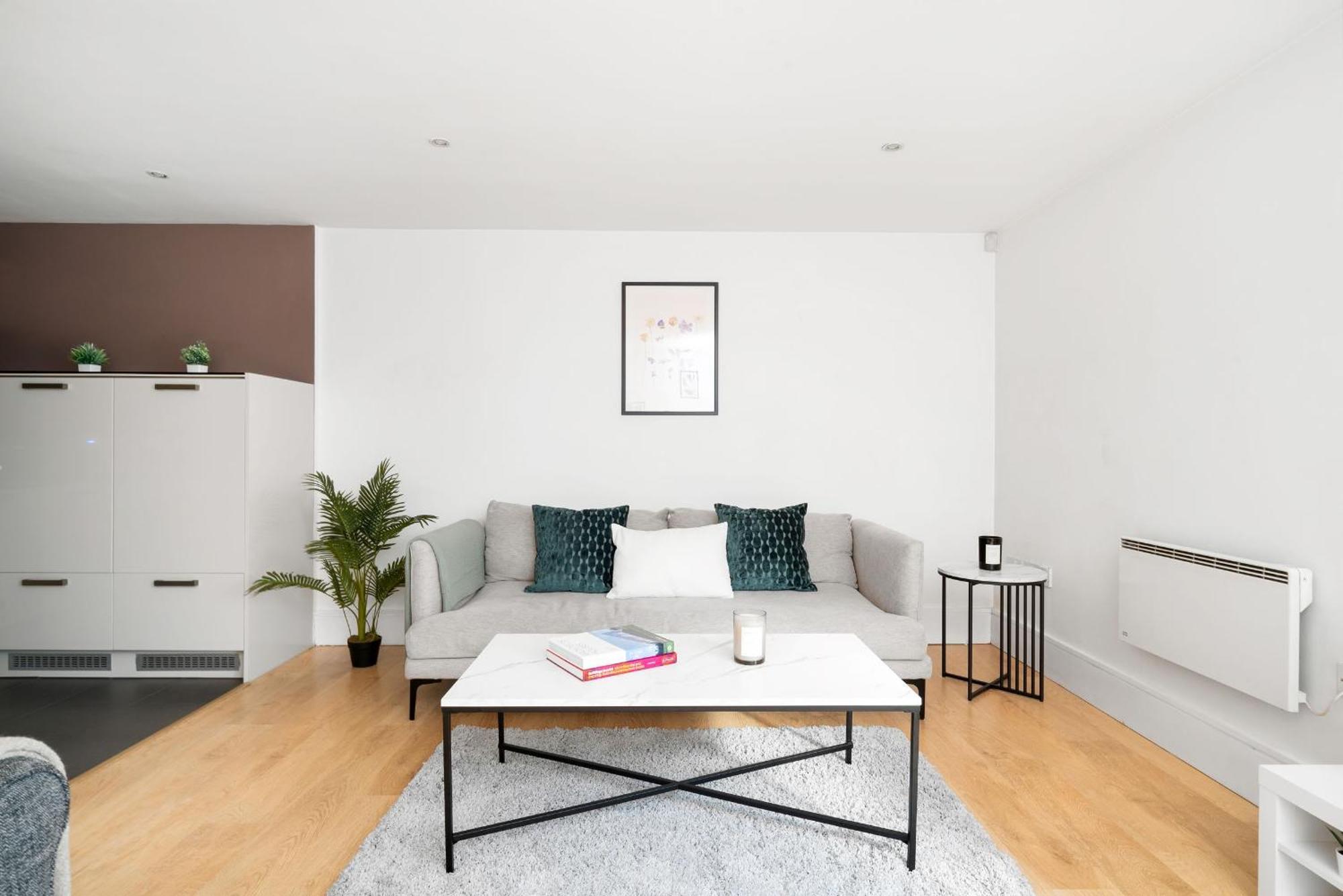 King'S Cross - 2Br With Terrace - Cityapartmentstay London Eksteriør bilde